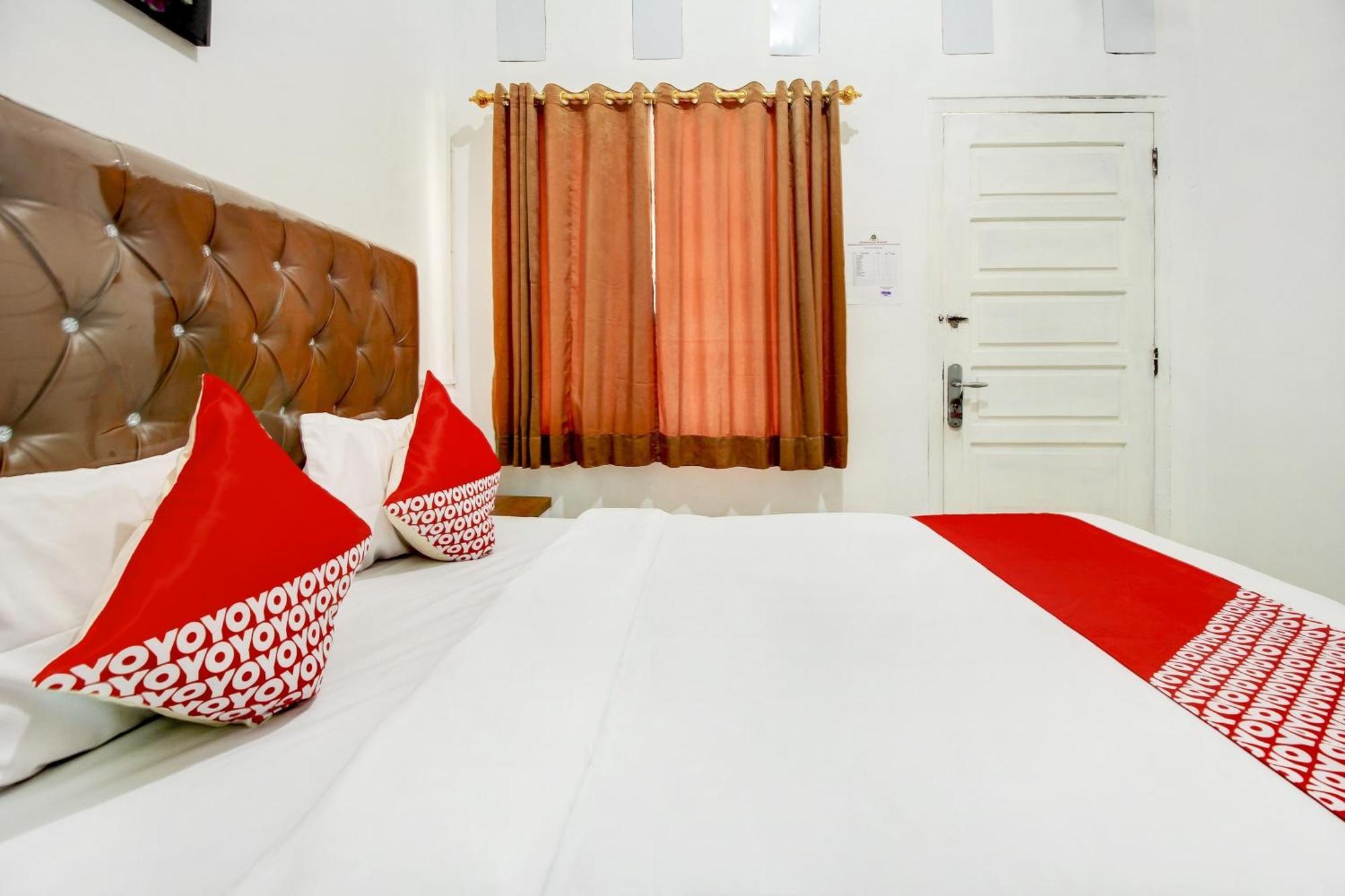 Oyo Life 3415 Penginapan Wimane Palembang Extérieur photo